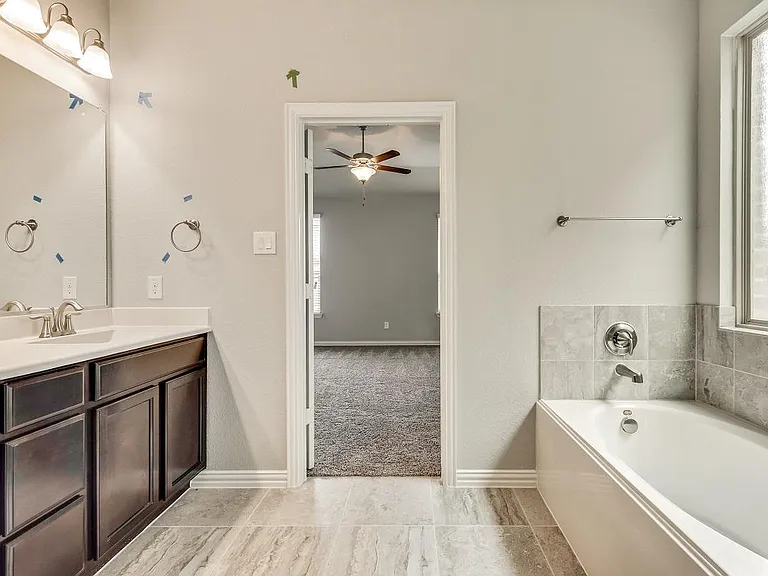16700 Lincoln Park Ln — Photo 21
