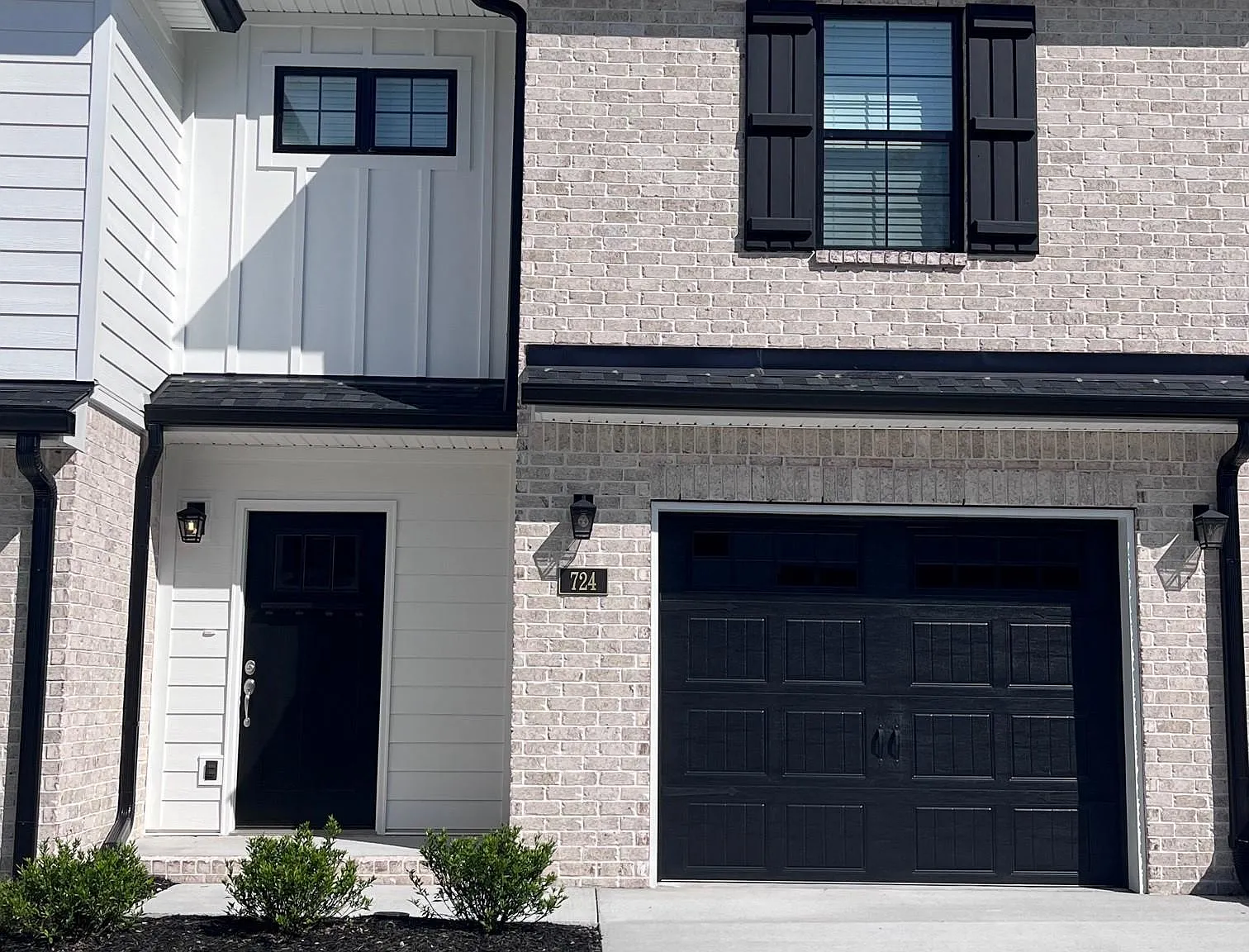 3 bed, 2.5 bath, 1518 sqft, $1,995 — Photo 4