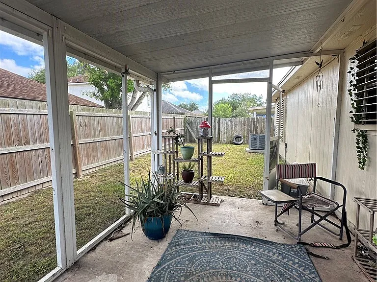 7822 Fox Dr — Photo 26