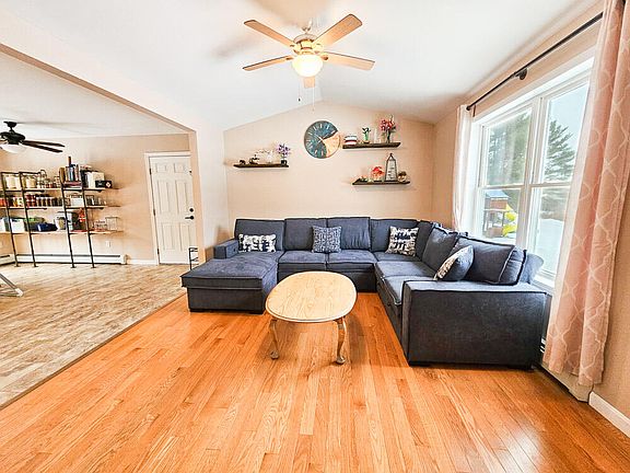 4th image of 23 Paradise Row