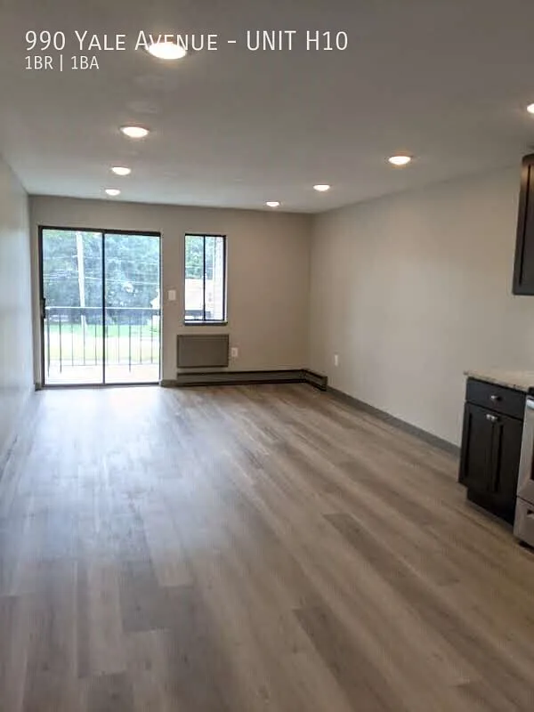 1 bed, 790 sqft, $1,700 — Photo 3