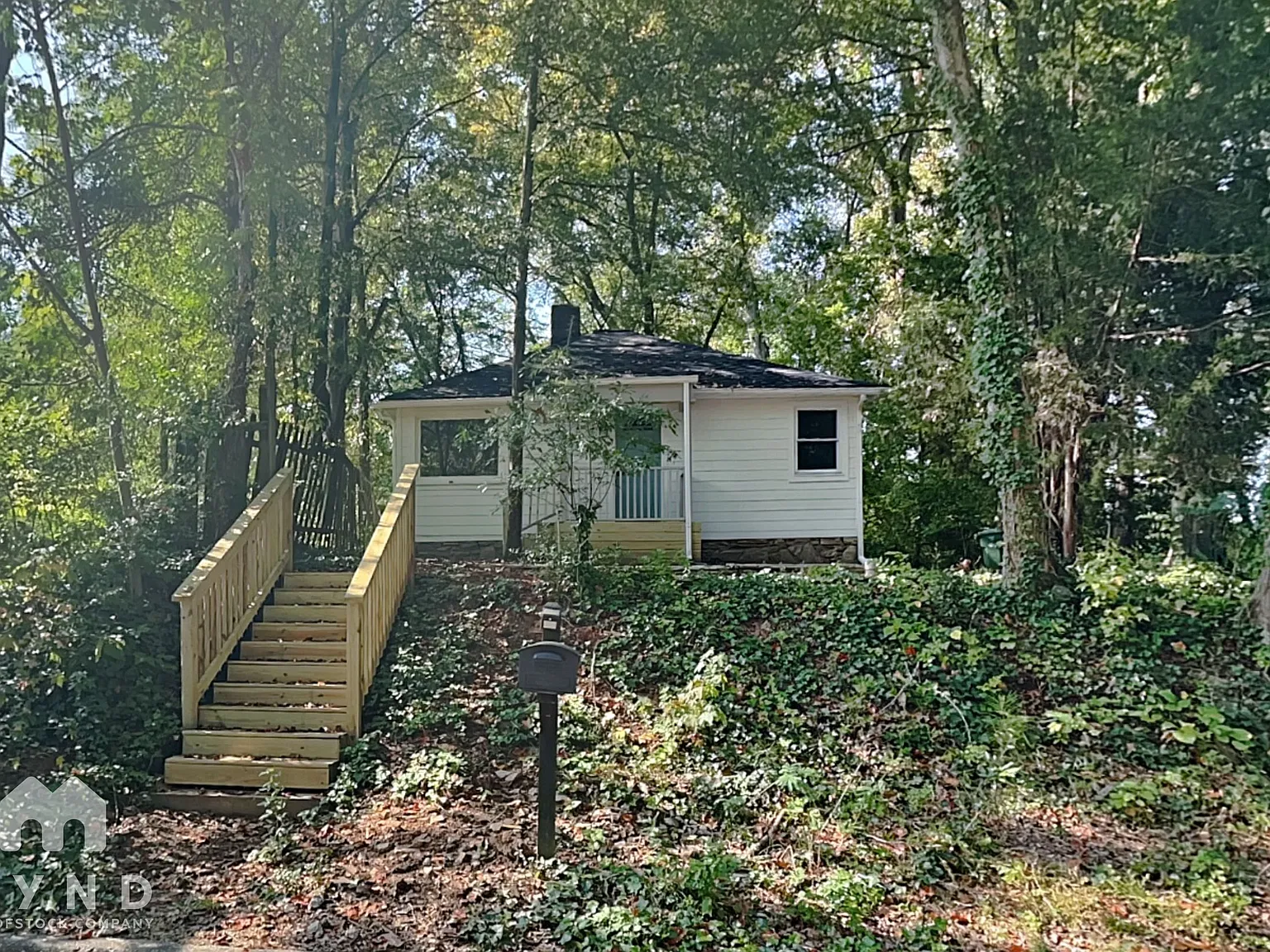 2 bed, 2.0 bath, 650 sqft, $1,285 — Photo 1