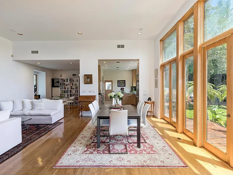 1414 Summitridge Dr — Photo 31