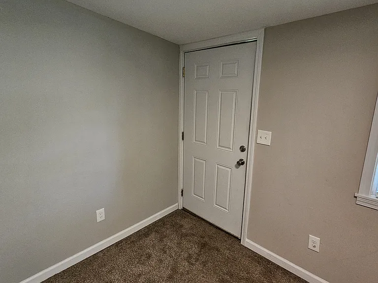 471 E Brandeis Ave #2 — Photo 46