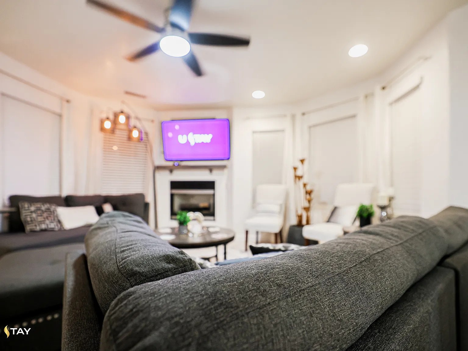 2 bed, 2.5 bath, 1500 sqft, $1,895 — Photo 4