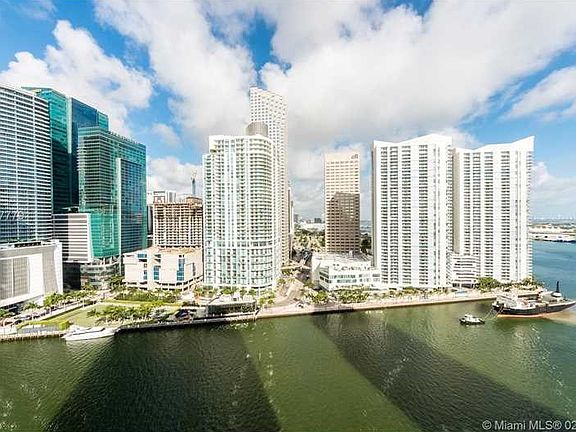 2nd image of 901 Brickell Key Blvd APT 2306