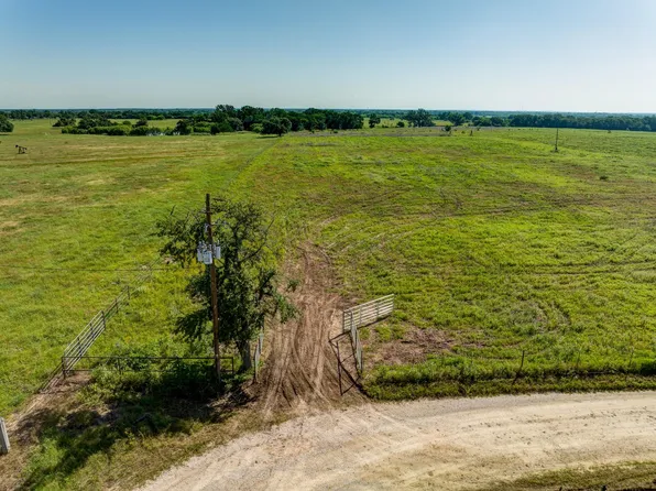 6495 Gander Slough Rd Tract B, Kingsbury, TX 78638