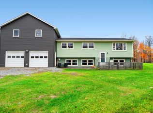 2809 Back Coventry Rd, Irasburg, VT 05845