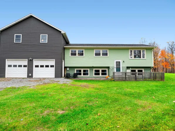 2809 Back Coventry Road, Irasburg, VT 05845
