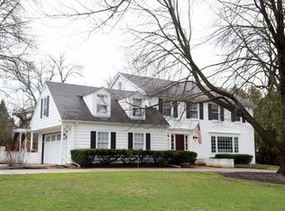 14180 Juneau Blvd, Elm Grove, WI 53122