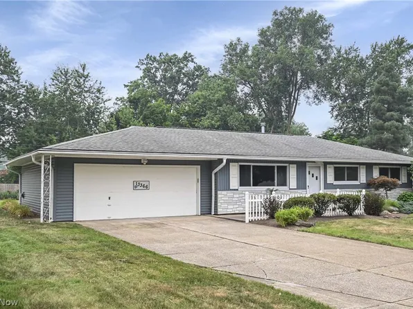 13366 Richards Dr, Strongsville, OH 44149