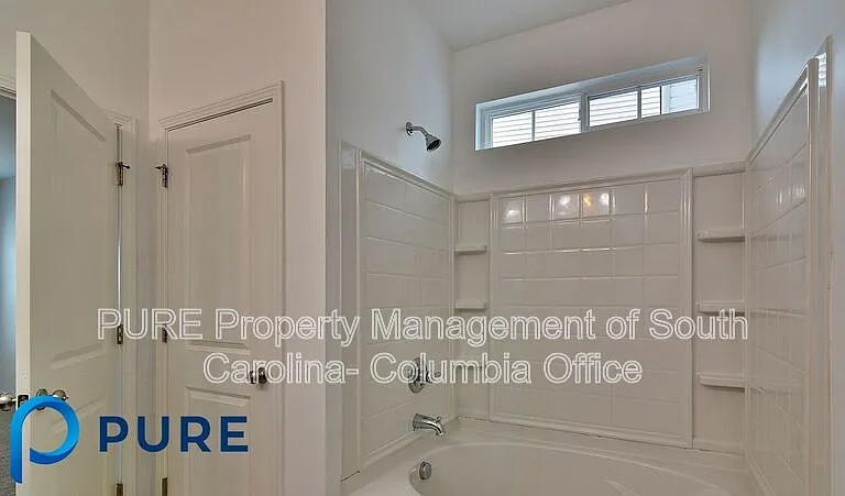 621 Blue Ledge Cir — Photo 36