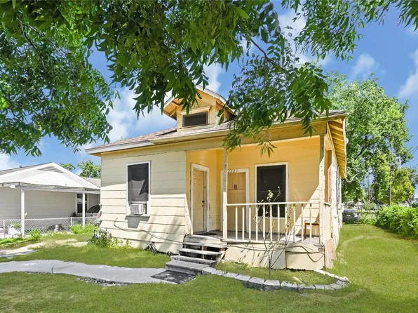 2221 Vance St, Houston, TX 77093