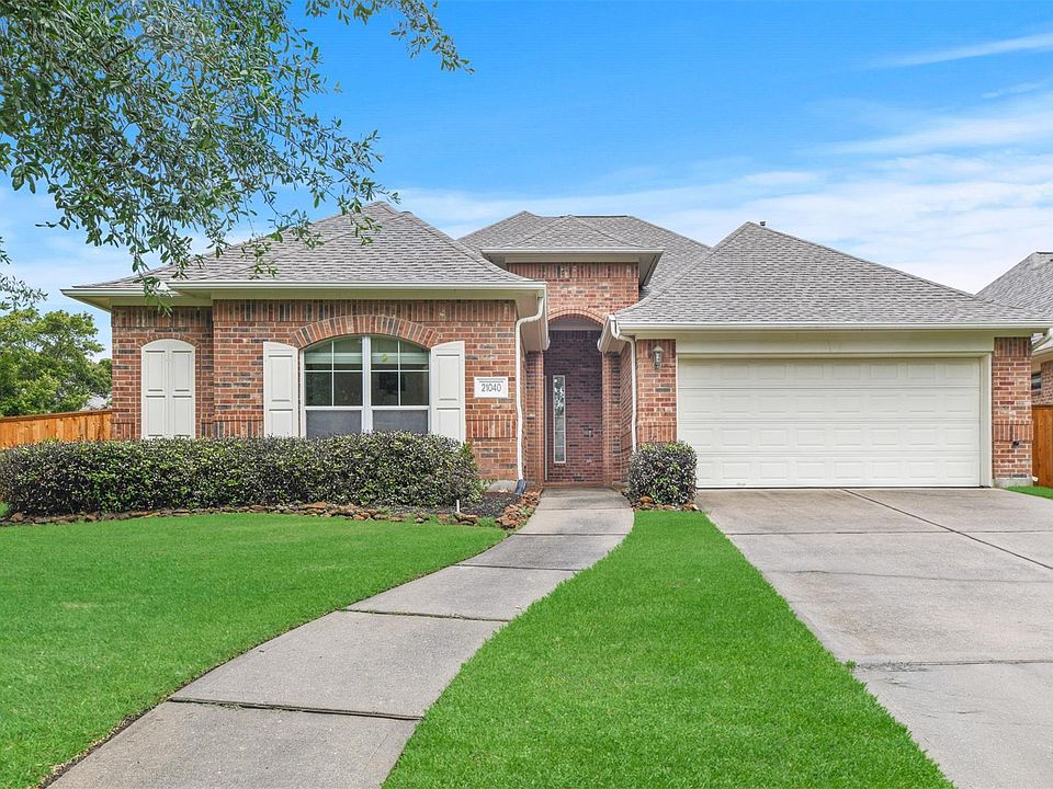 1st image of 21040 Williams Creek Dr
