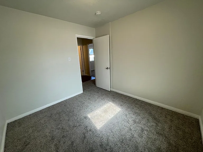 4340 W 5215 S #A — Photo 13