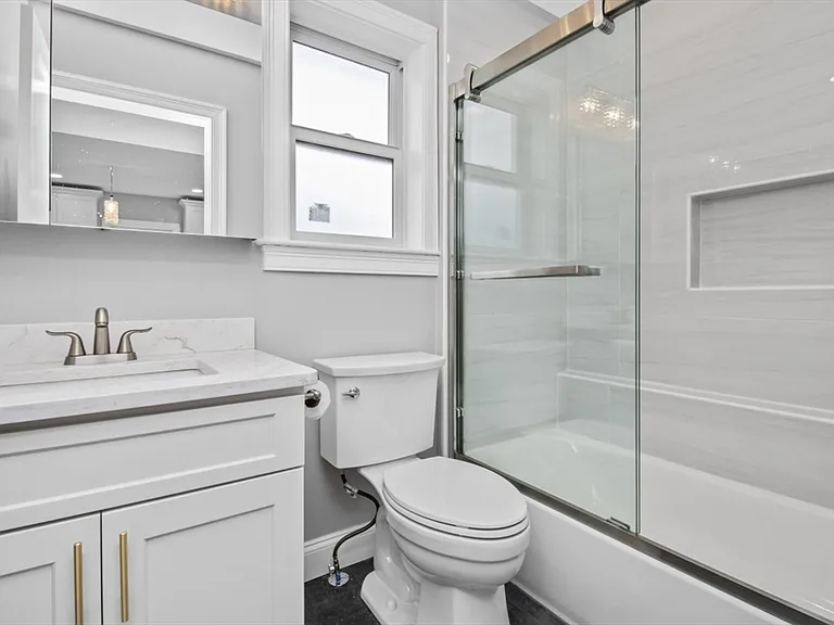 66 Stanley St #2 — Photo 7