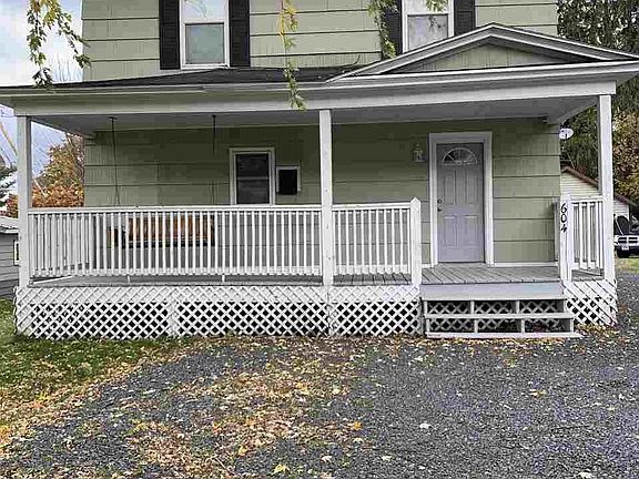 2nd image of 604 Lake Ave