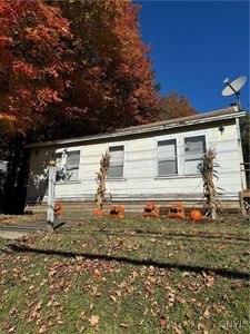 36 Elm St, Tully, NY, 13159