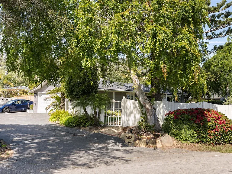 3182 Serena Ave — Photo 19