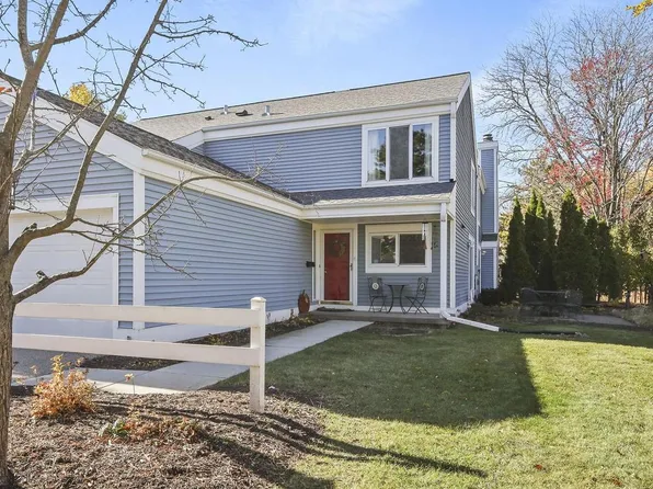 6 Bayberry Trail, Madison, WI 53717