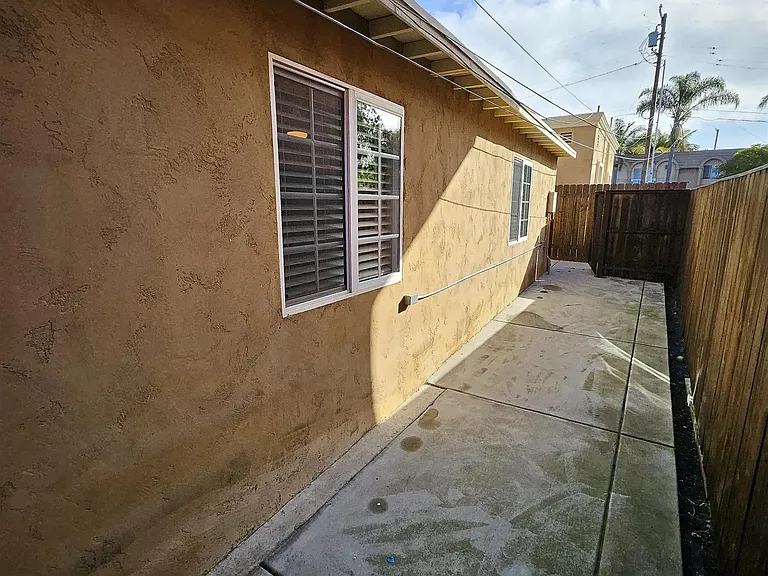 520 Glover Ave #B — Photo 11