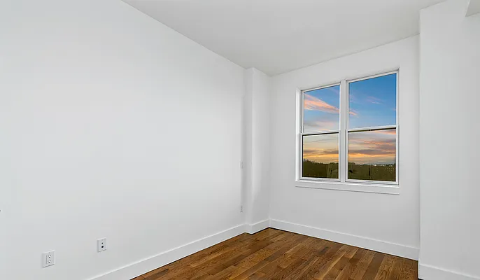 Rented by Twin Group | media 12