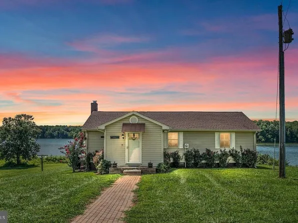 7007 Evans Family Pl, Mineral, VA 23117