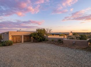 91 Riverbend Rd, Ranchos De Taos, NM 87557
