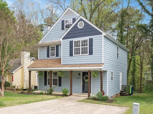 4520 Timberhurst Dr, Raleigh, NC 27612