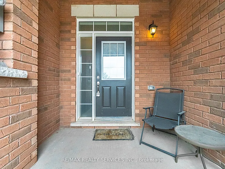 6 Landsborough St — Photo 9