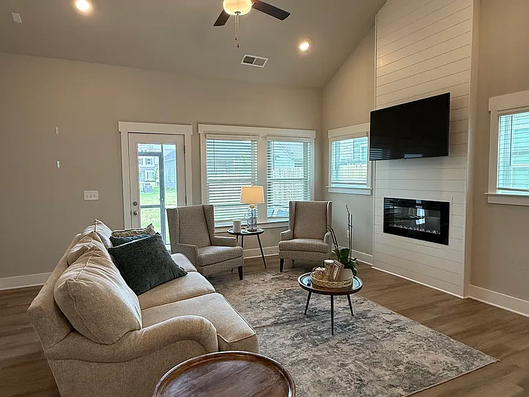 2093 Firelight Way — Photo 10