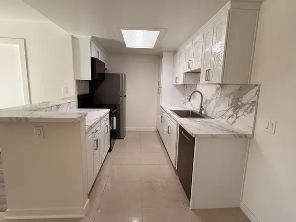 218 Woodland Pkwy Unit 146, San Marcos, CA 92069
