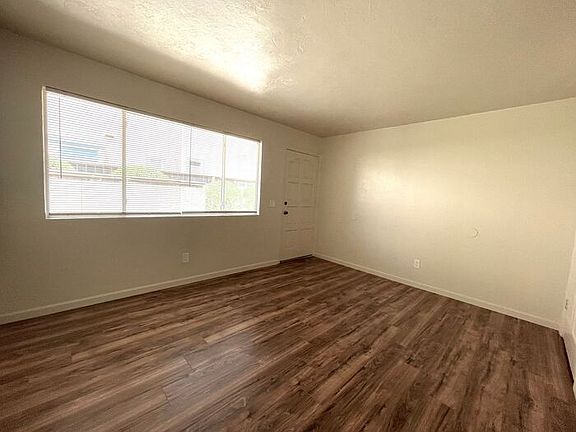 3rd image of 351 Dela Vina Ave #4
