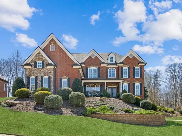 5945 Boulder Bluff Dr, Cumming, GA 30040