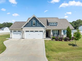 50 N Nolan Park Dr, Selma, NC 27576