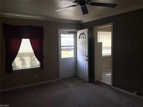 3rd image of 13612 Carrington Ave