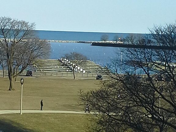 1 block to Lakefront!