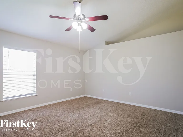 117 King Arthur Ct — Photo 7