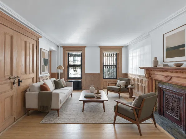 266 Stuyvesant Avenue image 1 of 7