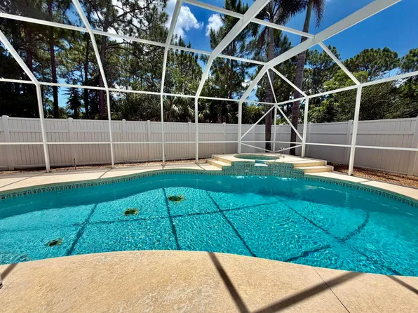 5747 Sunberry Circle, Fort Pierce, FL 34951