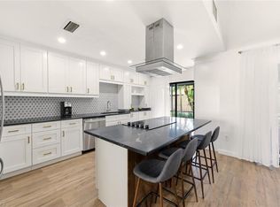 772 Reef Point CIR, NAPLES, FL 34108