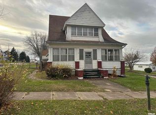 41 S Elliot St, Preston, IA 52069