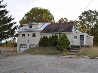 31 Red Barn Rd, Norridgewock, ME 04957