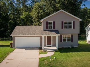 1511 Catalina Dr, Holt, MI 48842