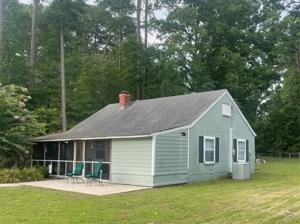 328 Cow Shed Rd, Lancaster, VA 22503