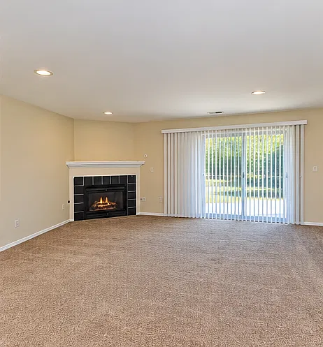 3 bed, 1536 sqft, $1,900 — Photo 2
