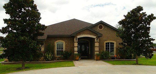 1st image of 1006 E County Road 129