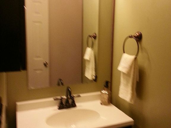 2ND Bathroom