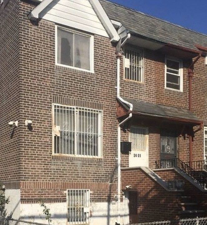 1st image of 2401 37th Ave #1F