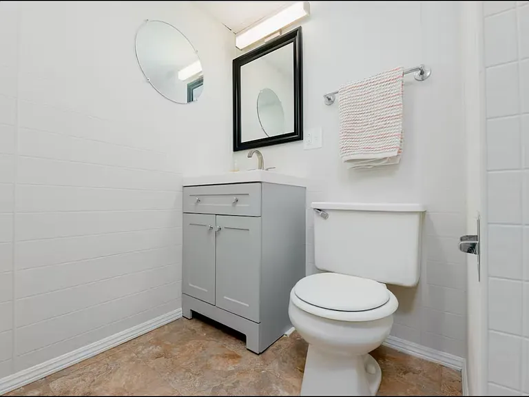 1314 Campbell Ave — Photo 7